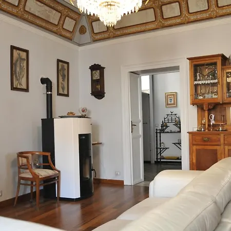 Bed & Breakfast Casa Sipione Papa 3*