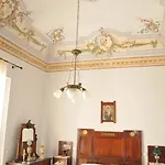 Casa Sipione Papa Bed & Breakfast